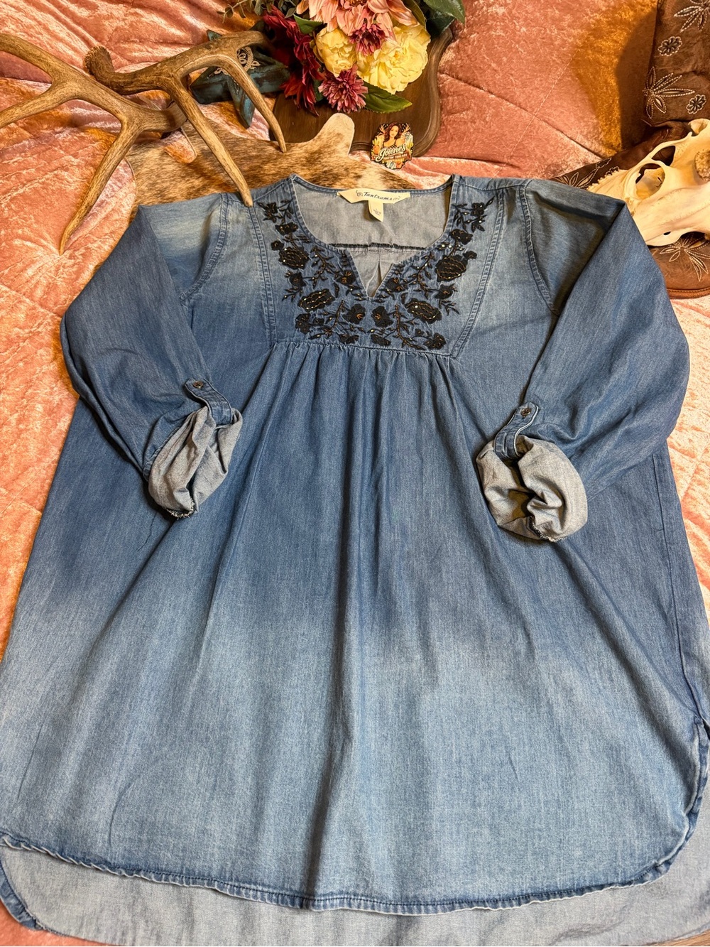 Tantrums embroidered chambray denim tunic top blue boho western size L